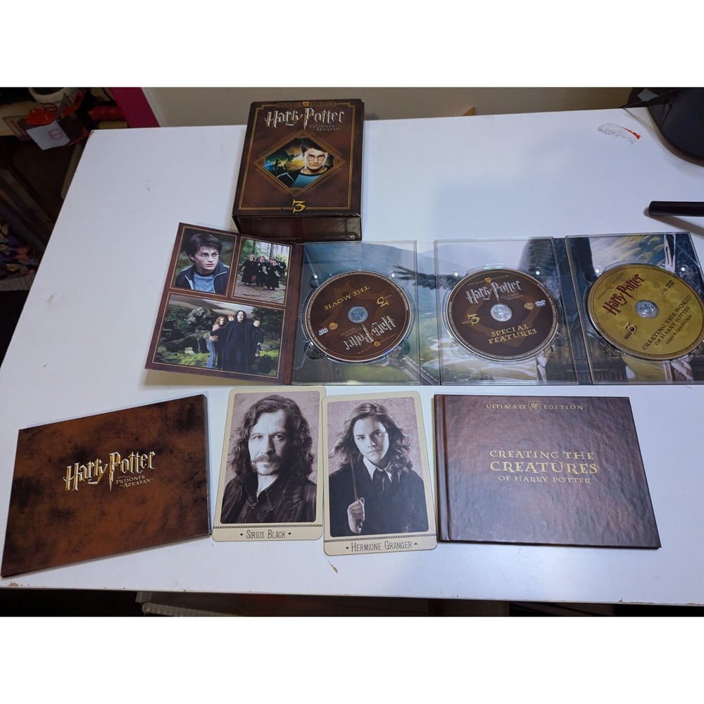 Harry potter the prisoner of Azkaban ultimate edition box set 3 dvd book pics